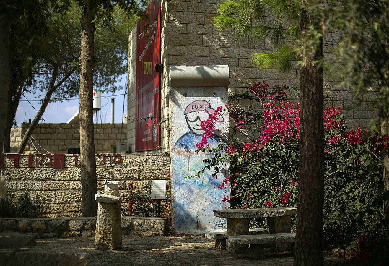 Una parte del Muro de Berlín, en Ein Hod, cerca de Haifa, en Israel.