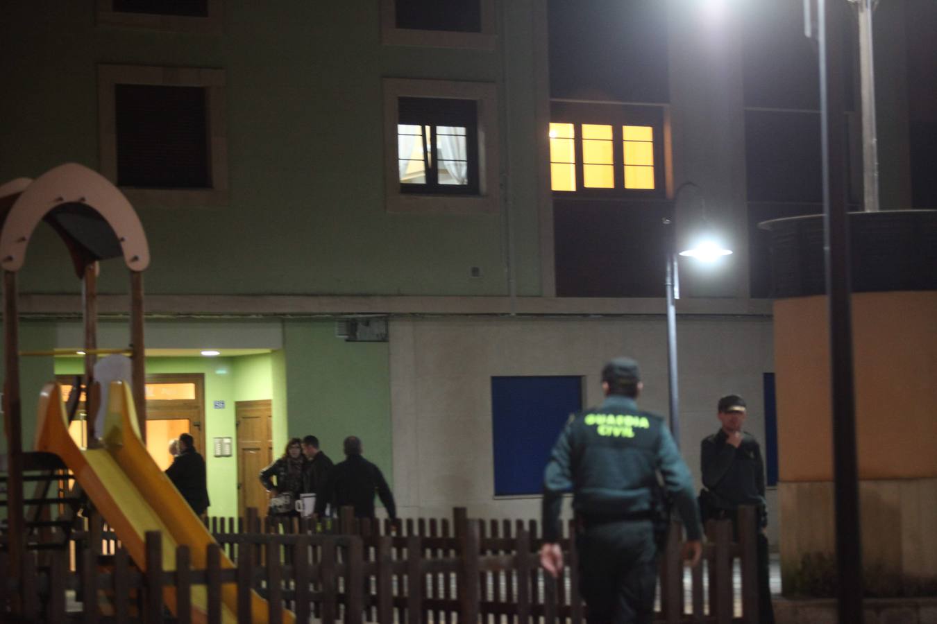 Mata a sus dos hijas de 7 y 9 años en Asturias y luego se quita la vida