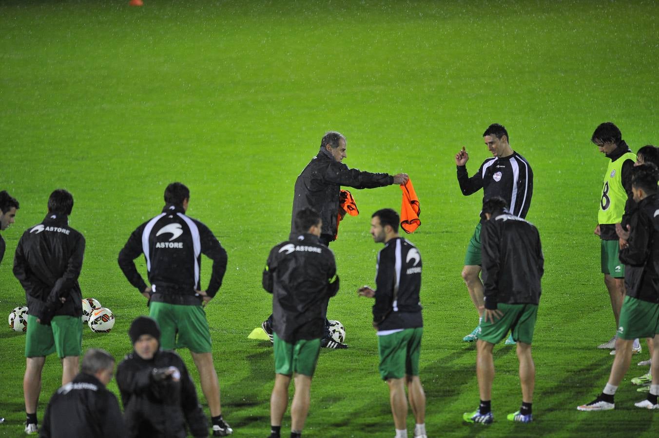 Las mejores imágenes del entreno de la Euskal Selekzioa