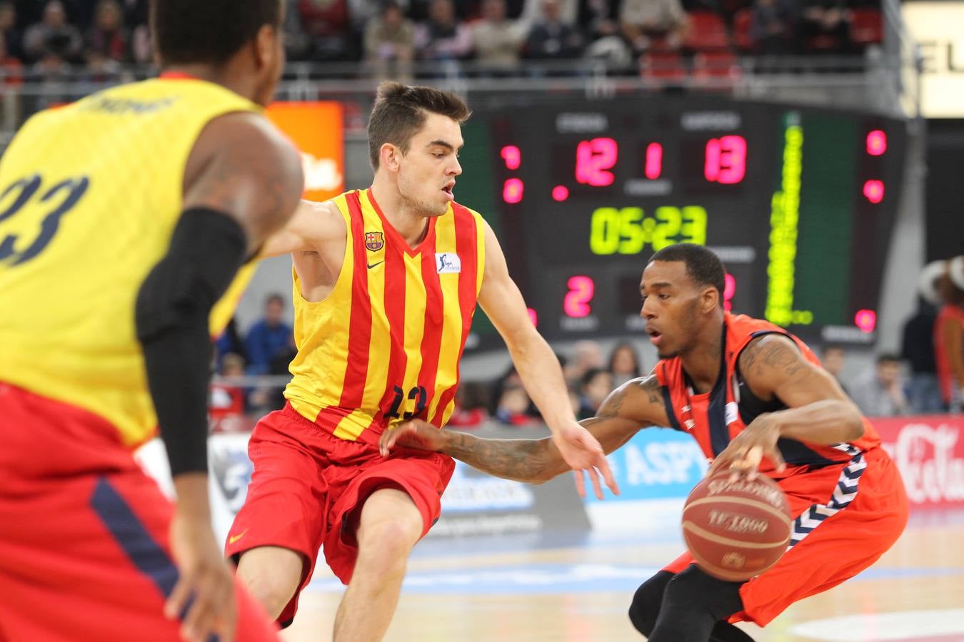 Baskonia - Barcelona en imágenes