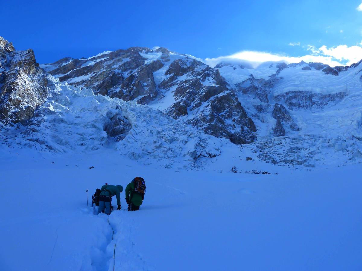 Alex Txikon, cada día más cerca del Nanga Parbat