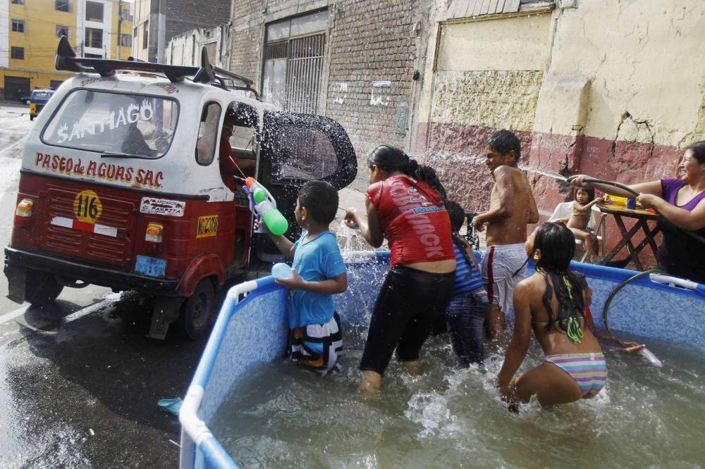 El carnaval prohibido de Lima