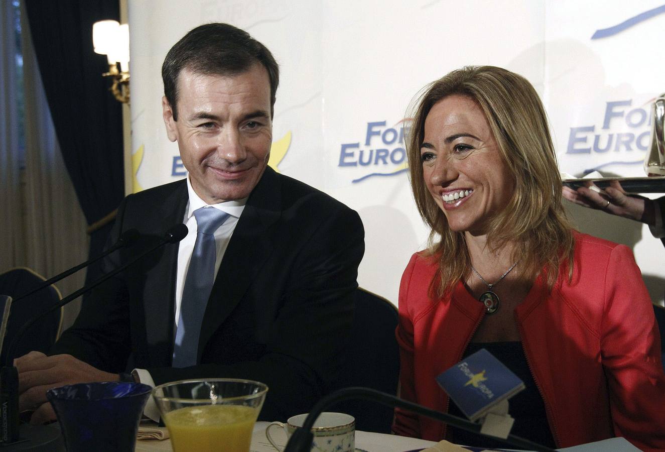 Tomás Gómez, junto a la exministra Carme Chacón en el Fórum Europa de 2013.