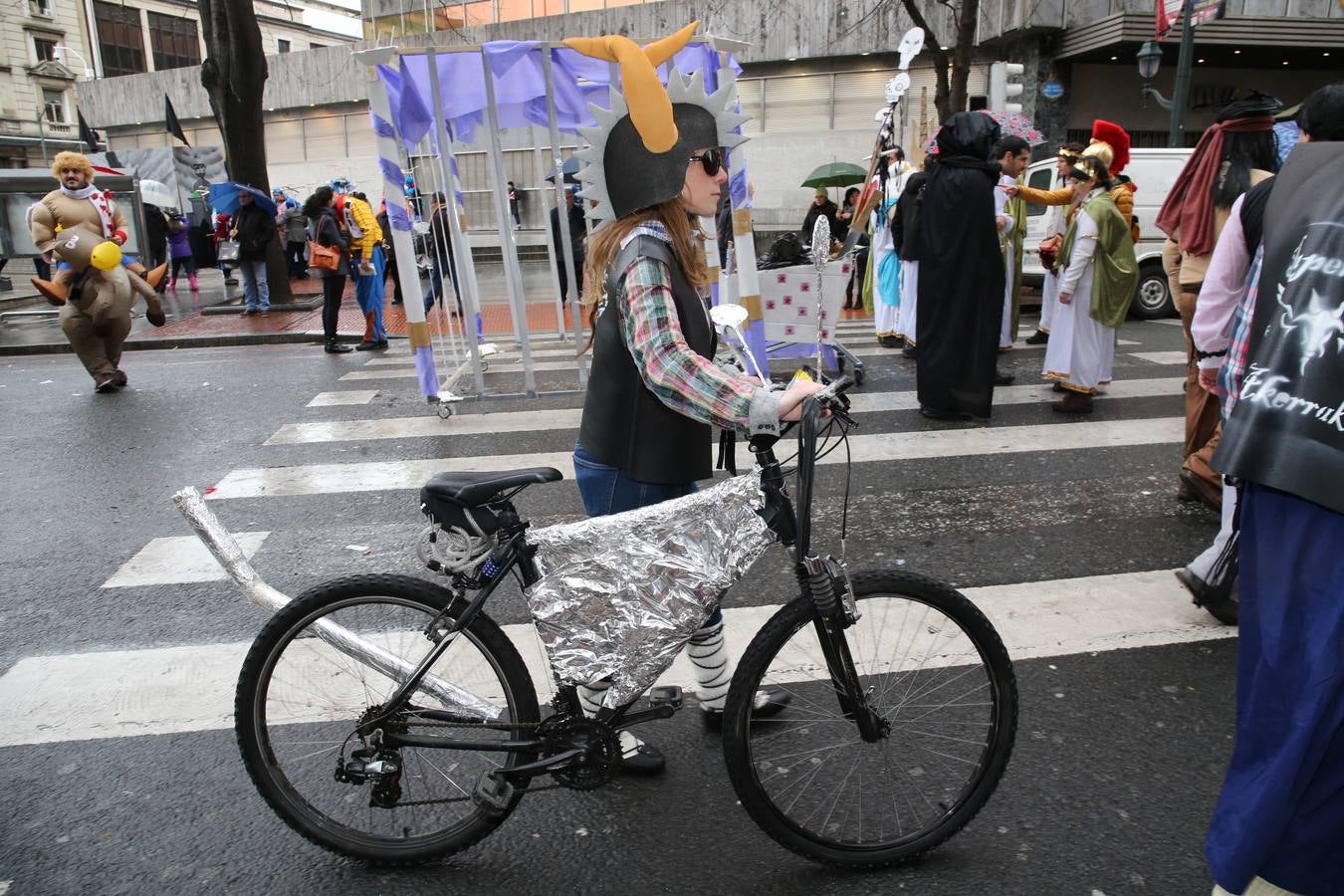 Bilbao se sumerge en los carnavales