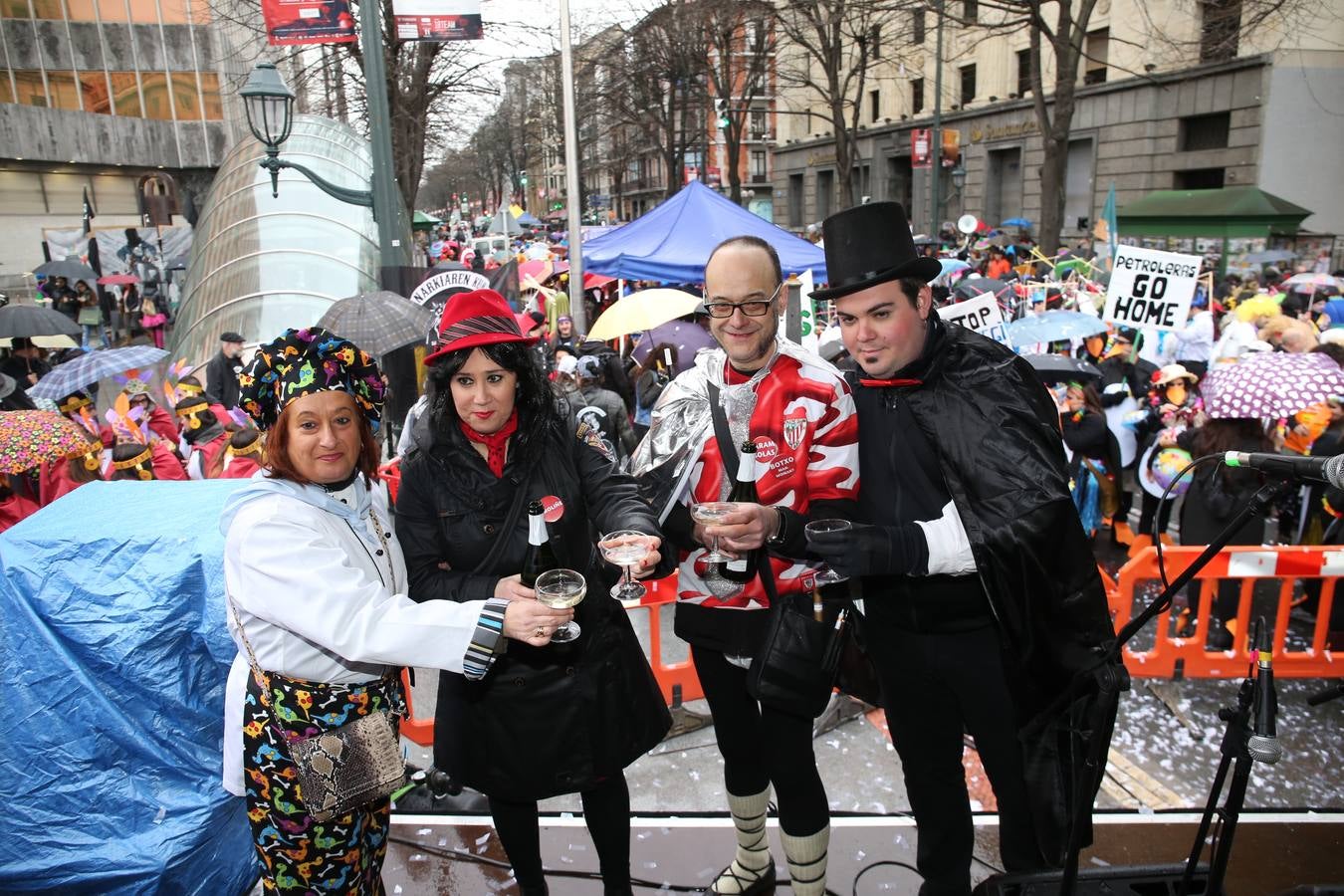 Bilbao se sumerge en los carnavales