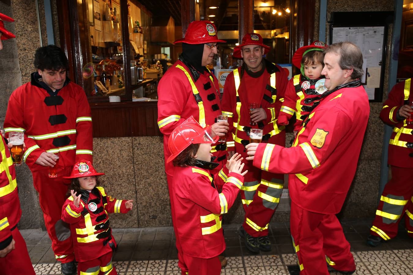 Bilbao se sumerge en los carnavales