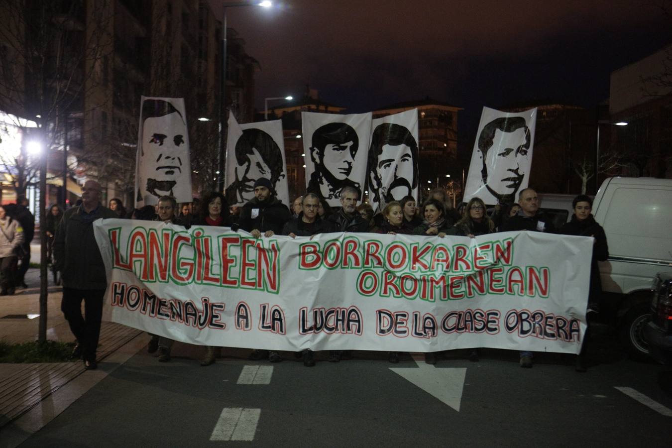 Vitoria recuerda a las víctimas del 3 dfe marzo