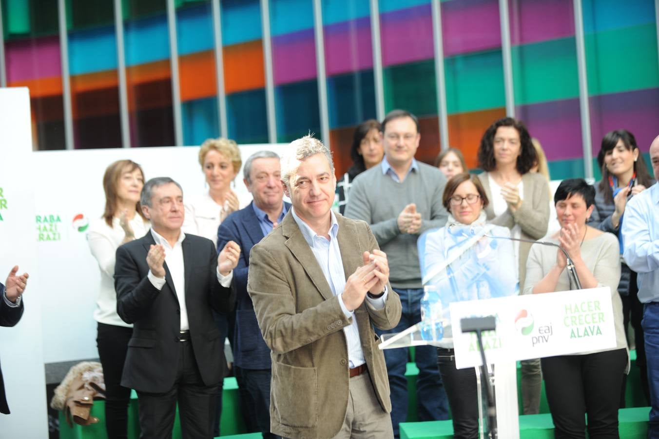 El PNV presenta a sus candidatos forales para Álava