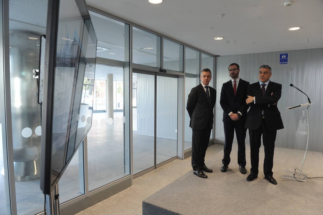 Acto inaugural de la nueva estación de autobuses de Vitoria