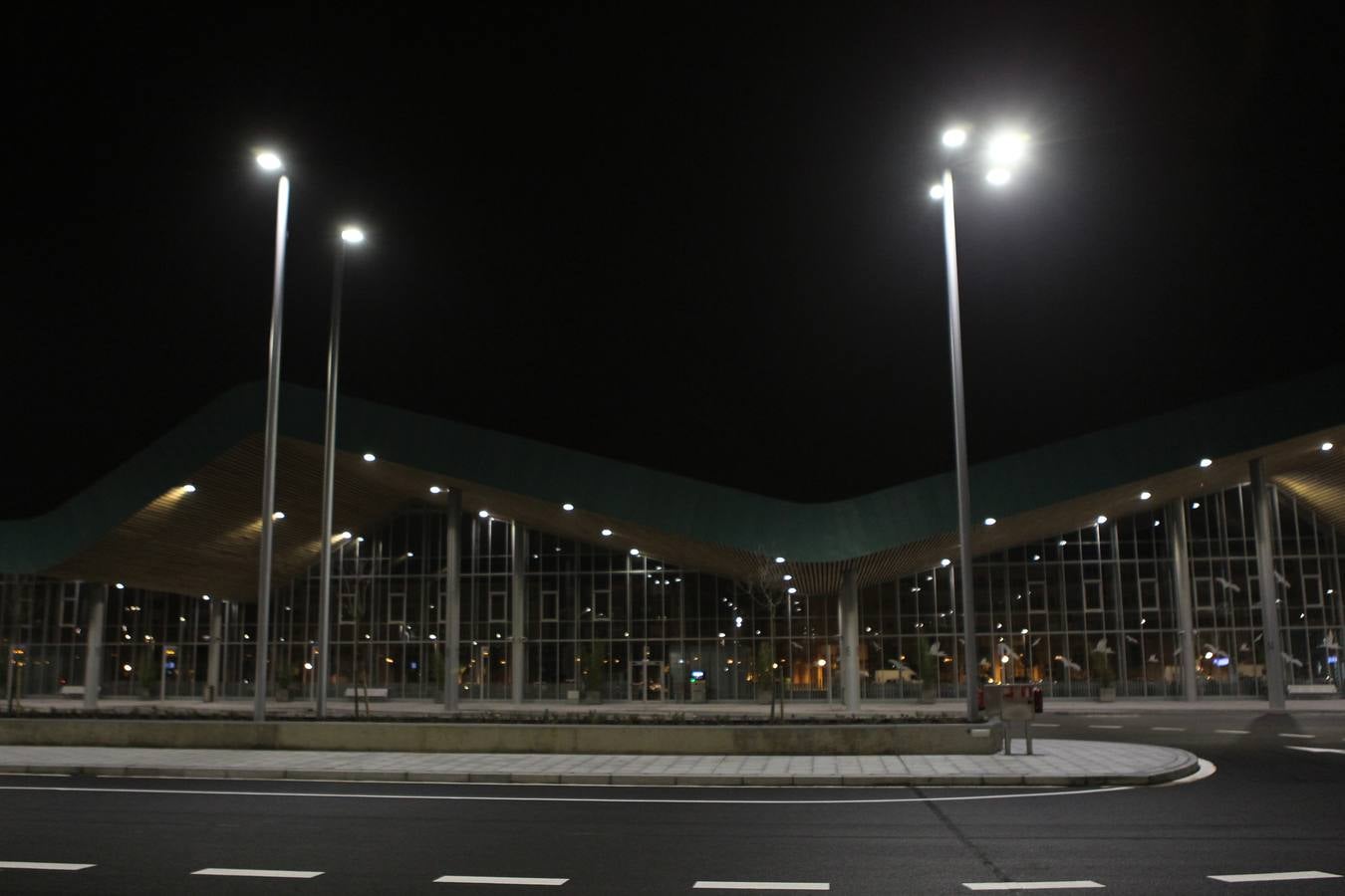 Primer día de la nueva estación de autobuses de Vitoria