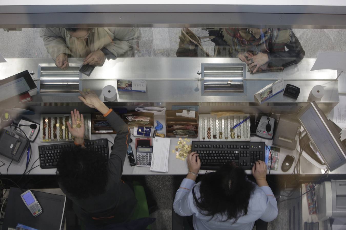 Primer día de la nueva estación de autobuses de Vitoria