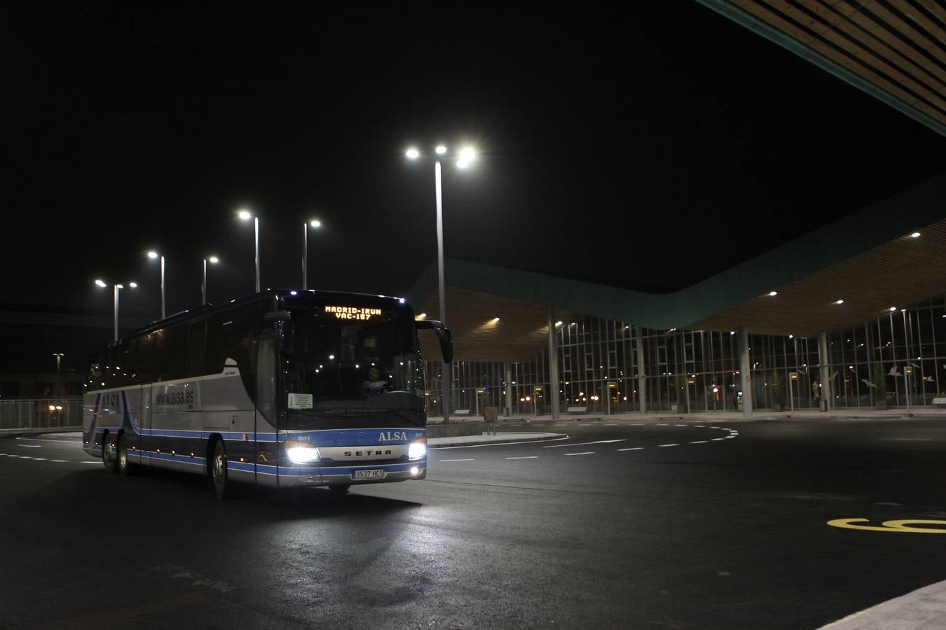 Primer día de la nueva estación de autobuses de Vitoria
