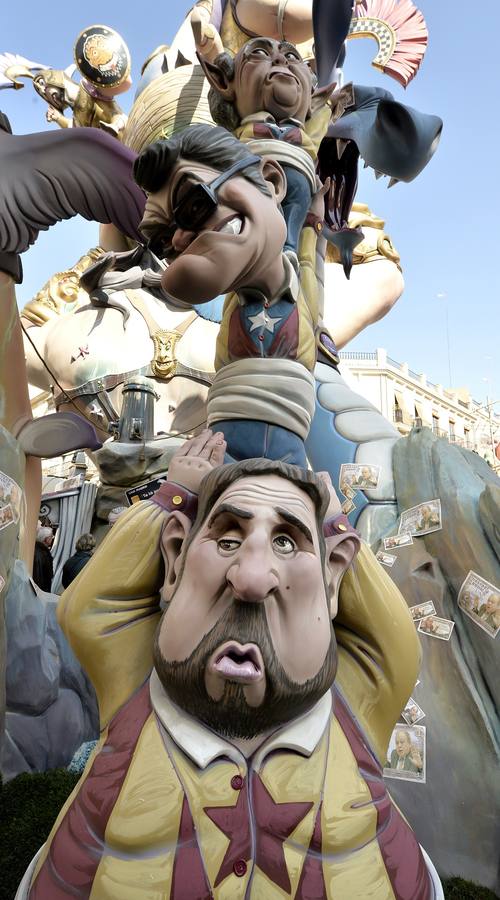 Espectacularidad e ingenio en las Fallas
