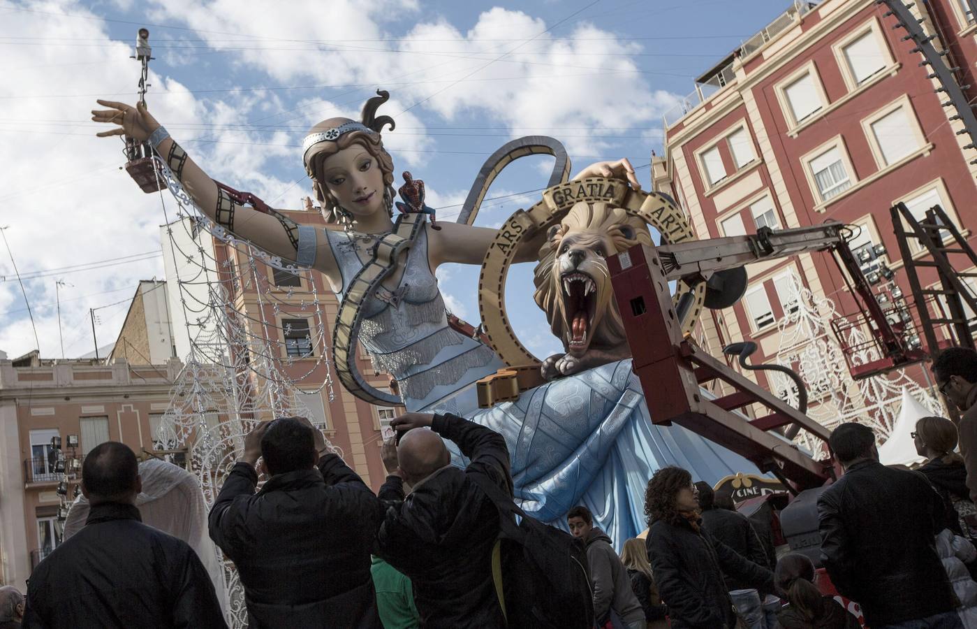 Las Fallas de Valencia, antes de la &#039;cremà&#039;