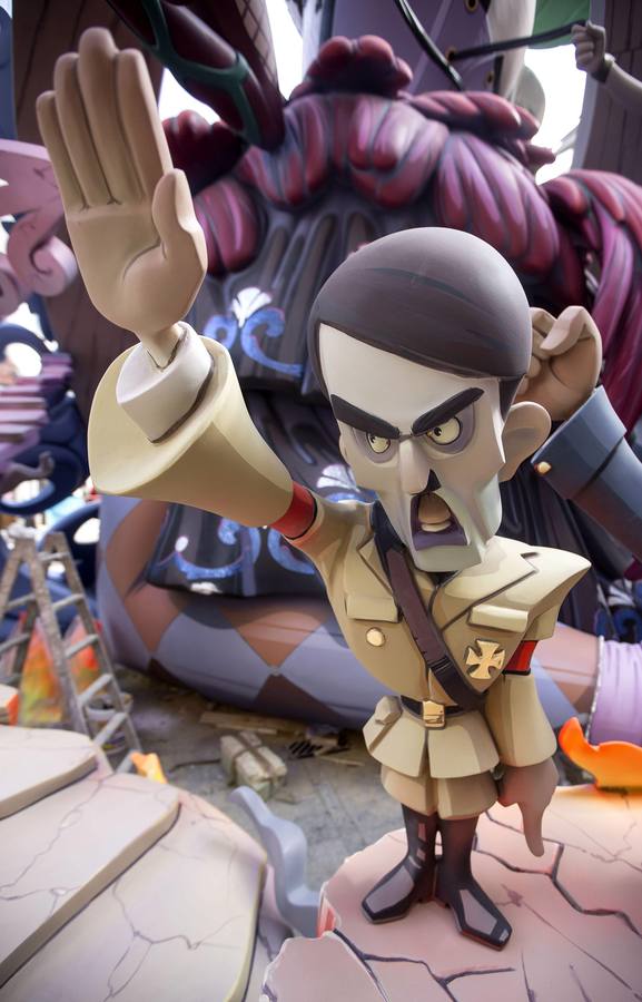 Las Fallas de Valencia, antes de la &#039;cremà&#039;