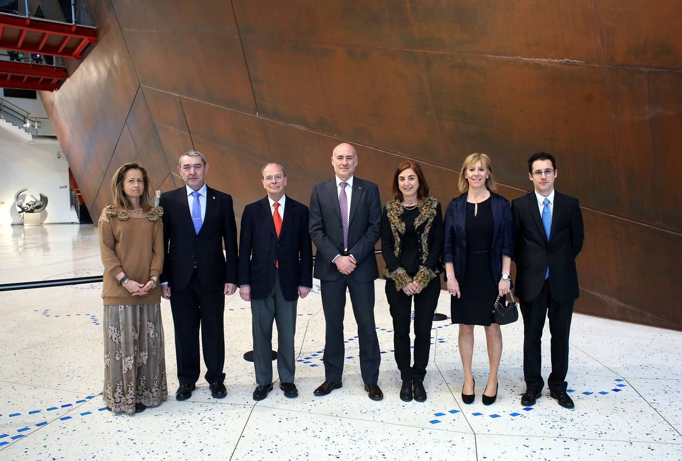 Carolina Rebollar, Enrique Amezua, Ibon Areso, Iñaki Goirizelaia, Cristina Uriarte, Susana Uriarte y Daniel García.