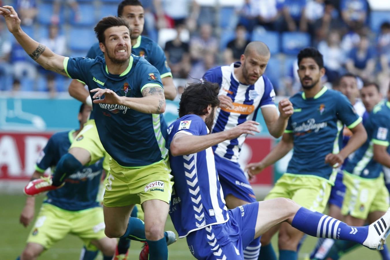 Las mejores fotos del Alavés-Valladolid desde Mendizorroza