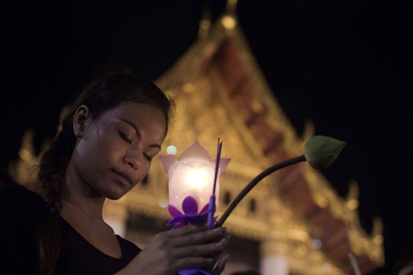 La luz que ilumina a Buda