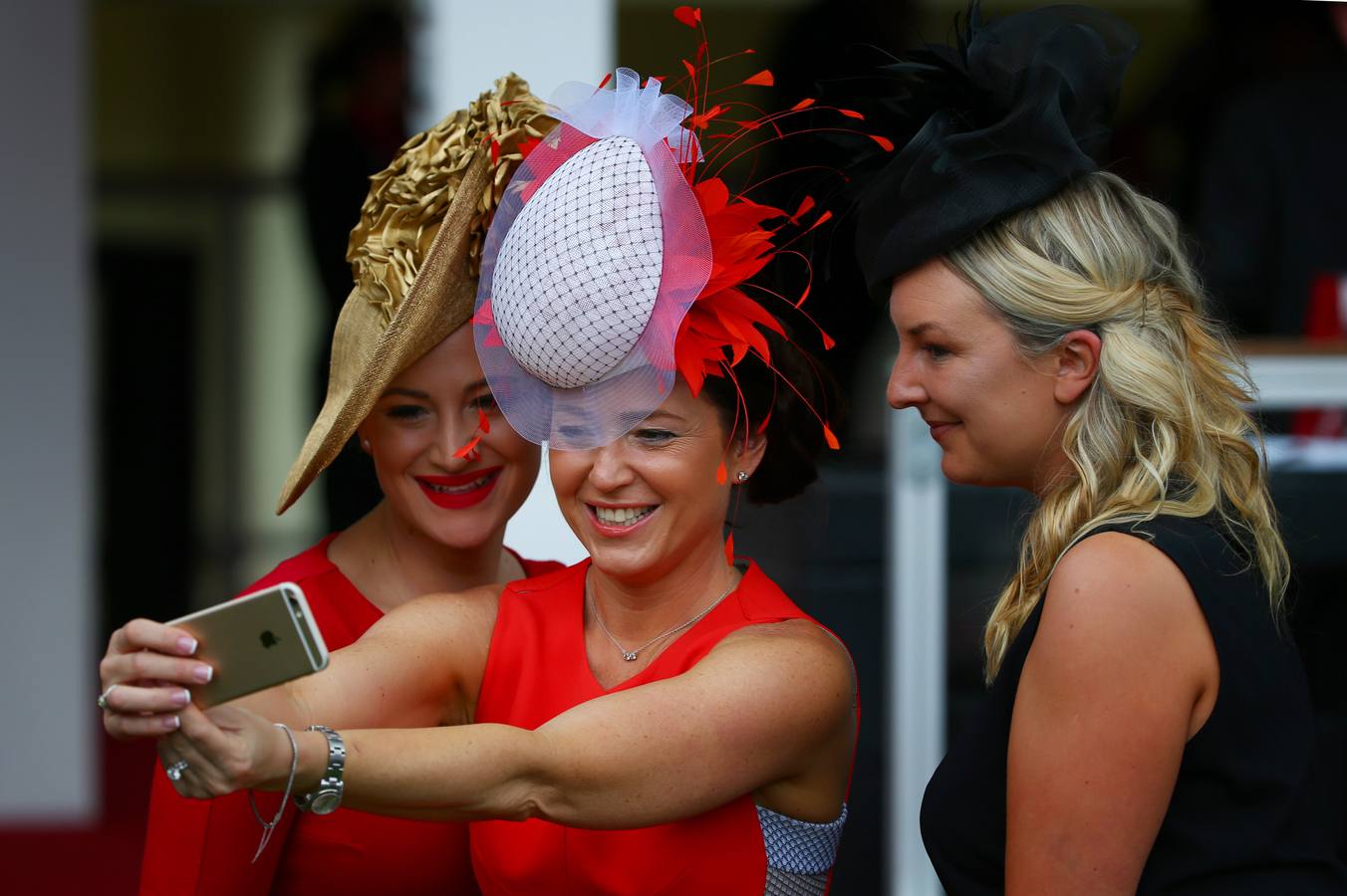 Ascot: la pasarela más extravagante de sombreros