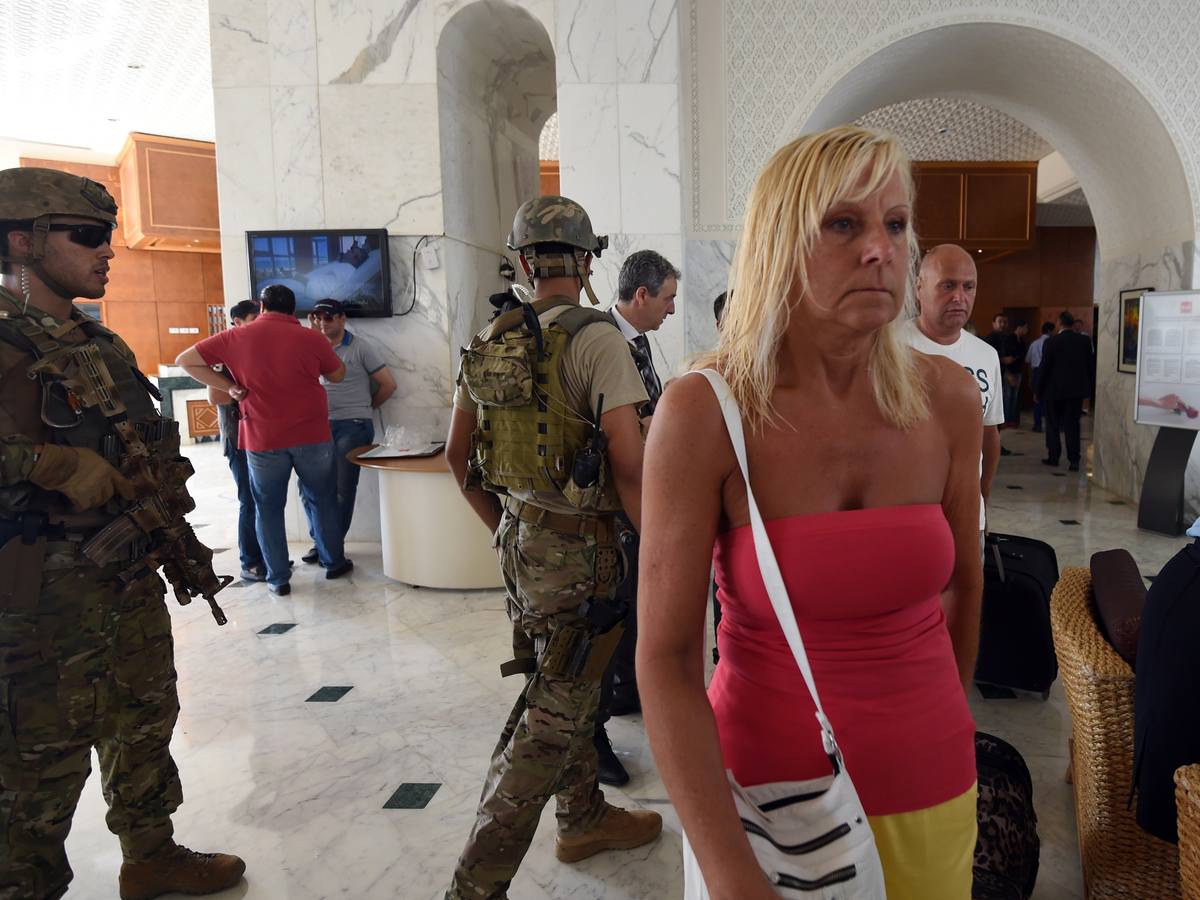 Sangriento ataque terrorista contra el turismo en Túnez