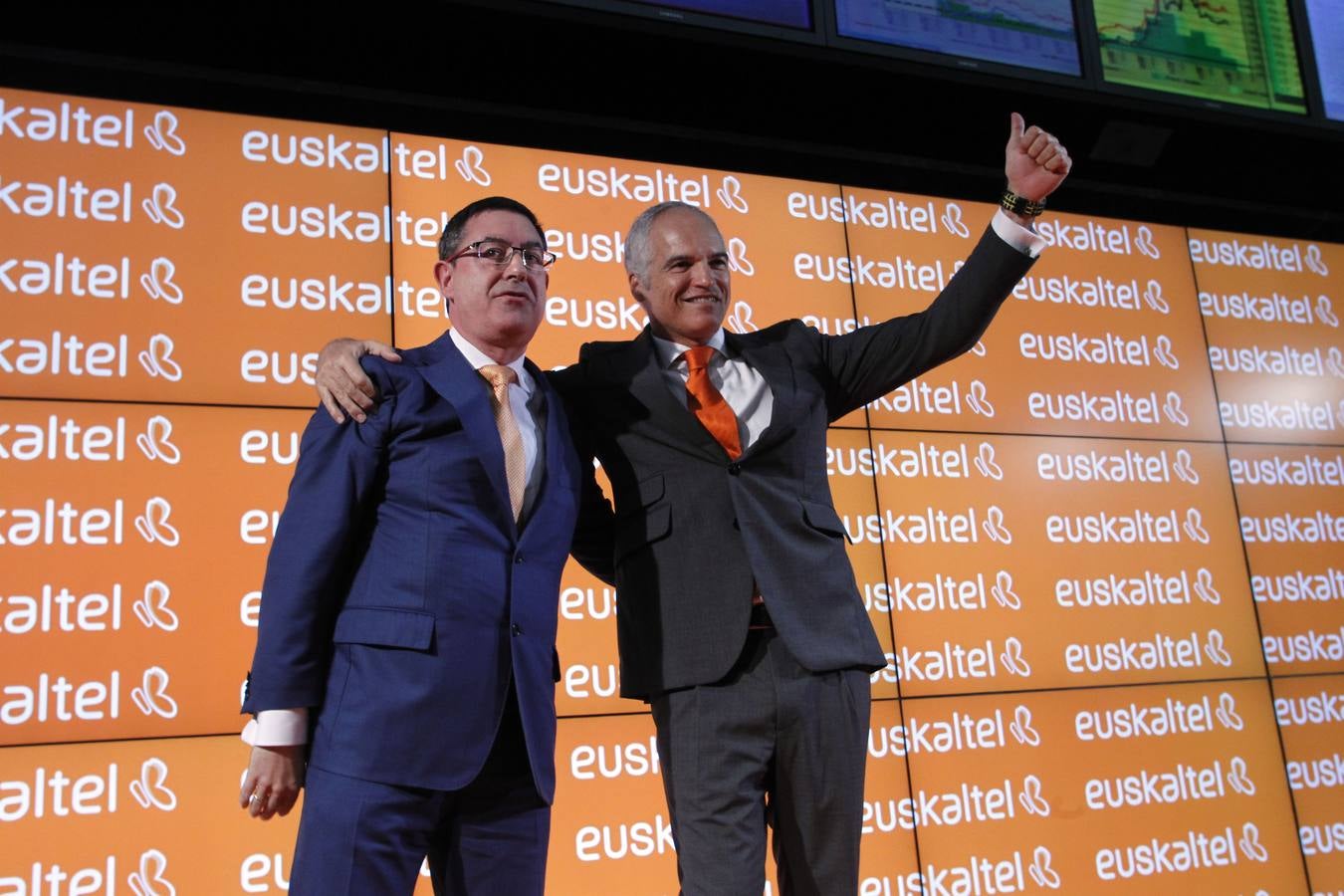 El acto de salida de Euskaltel a Bolsa