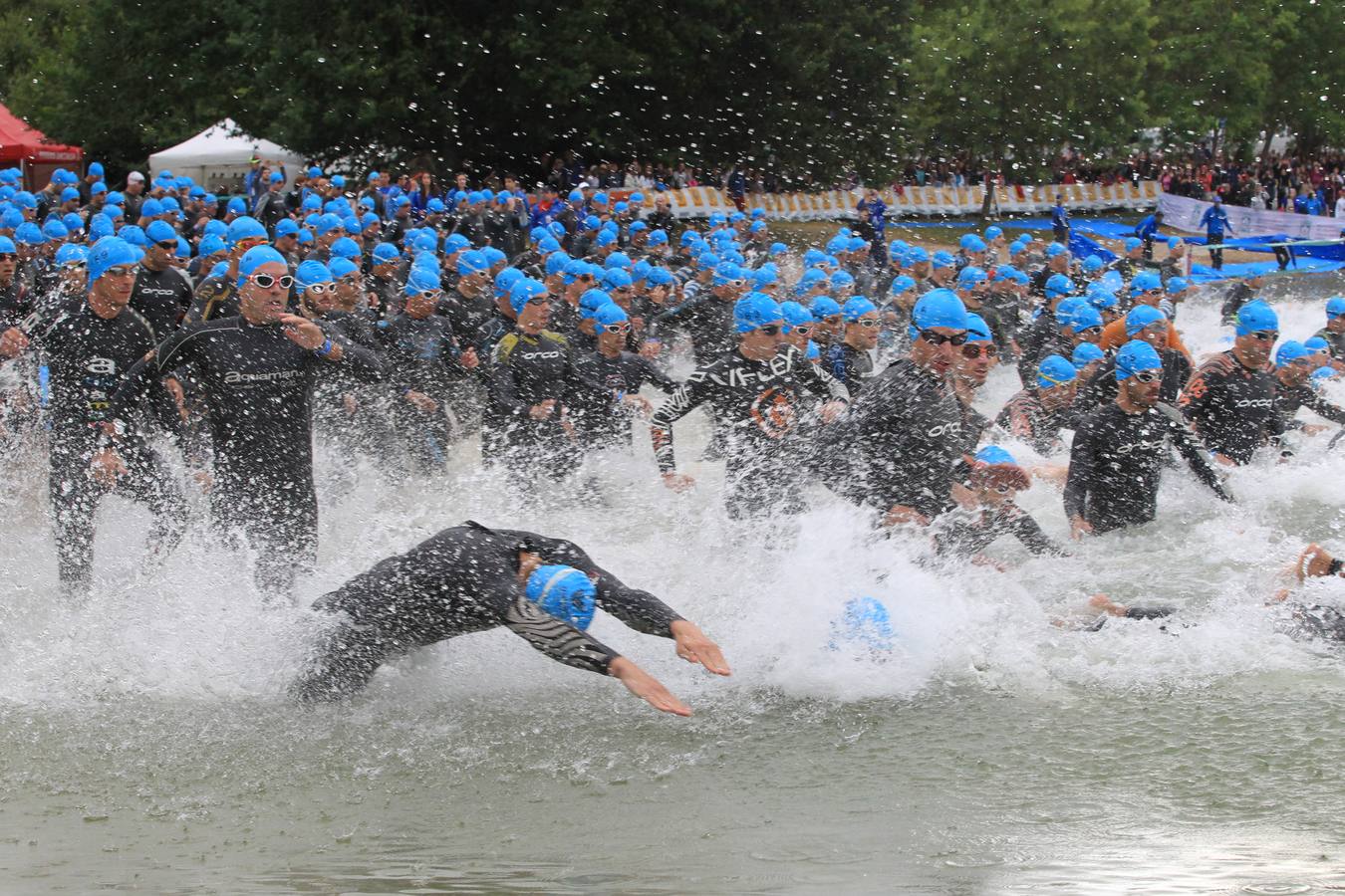 Prueba de natación del Triatlon de Vitoria 2015