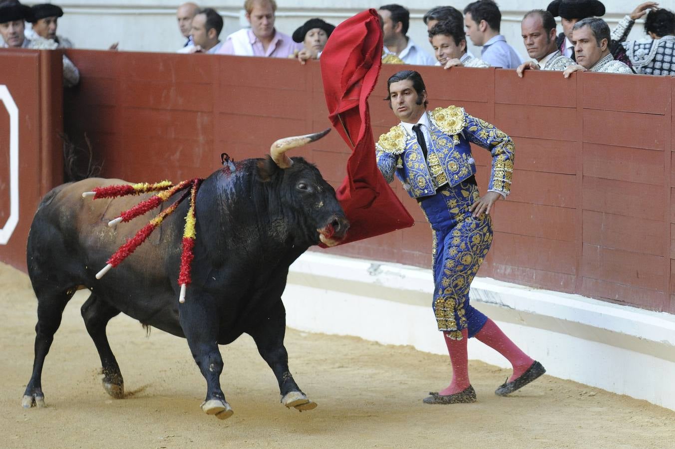 Morante, Talavante y Juli abren la feria de La Blanca 2015
