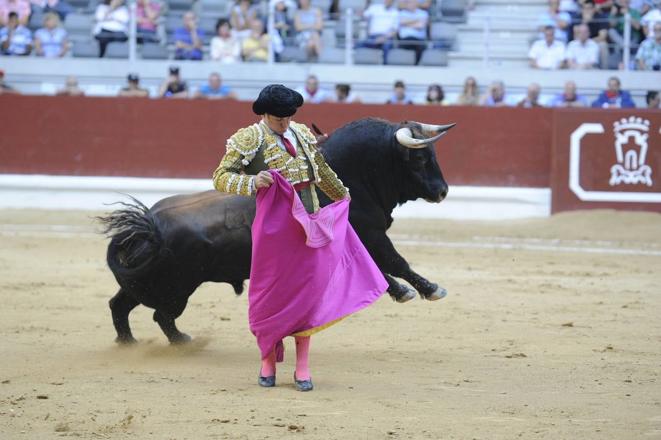 Morante, Talavante y Juli abren la feria de La Blanca 2015