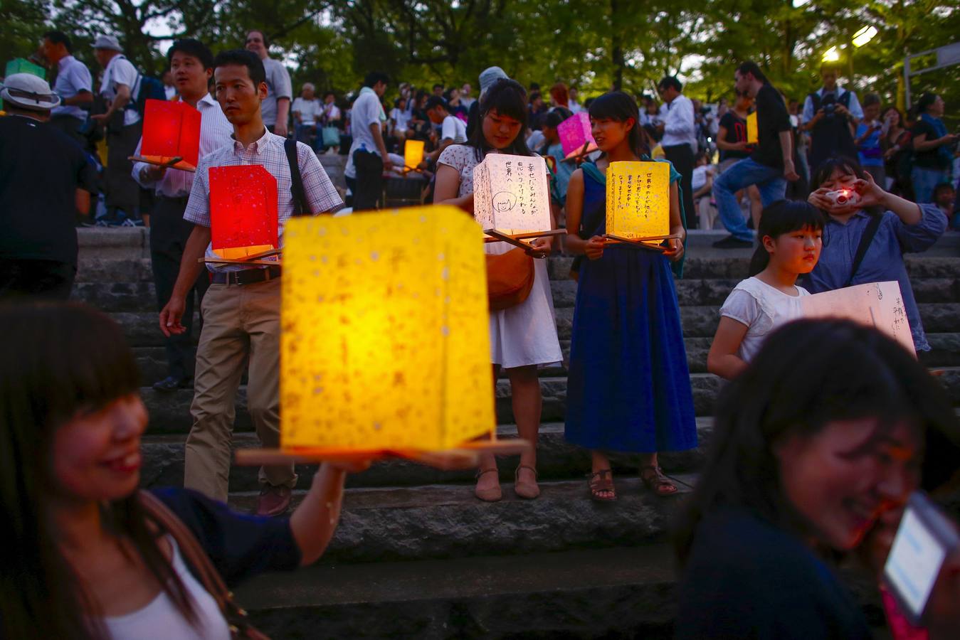 Los japoneses reviven el horror de Hiroshima