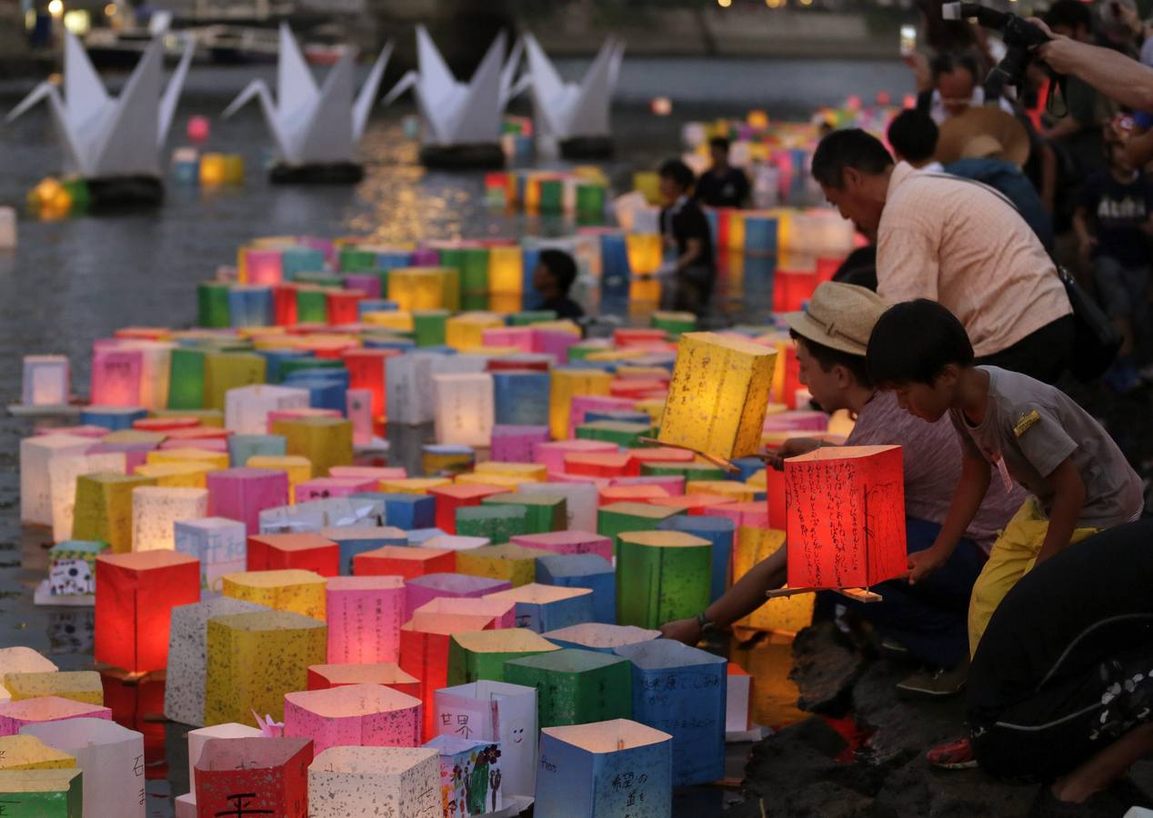Los japoneses reviven el horror de Hiroshima