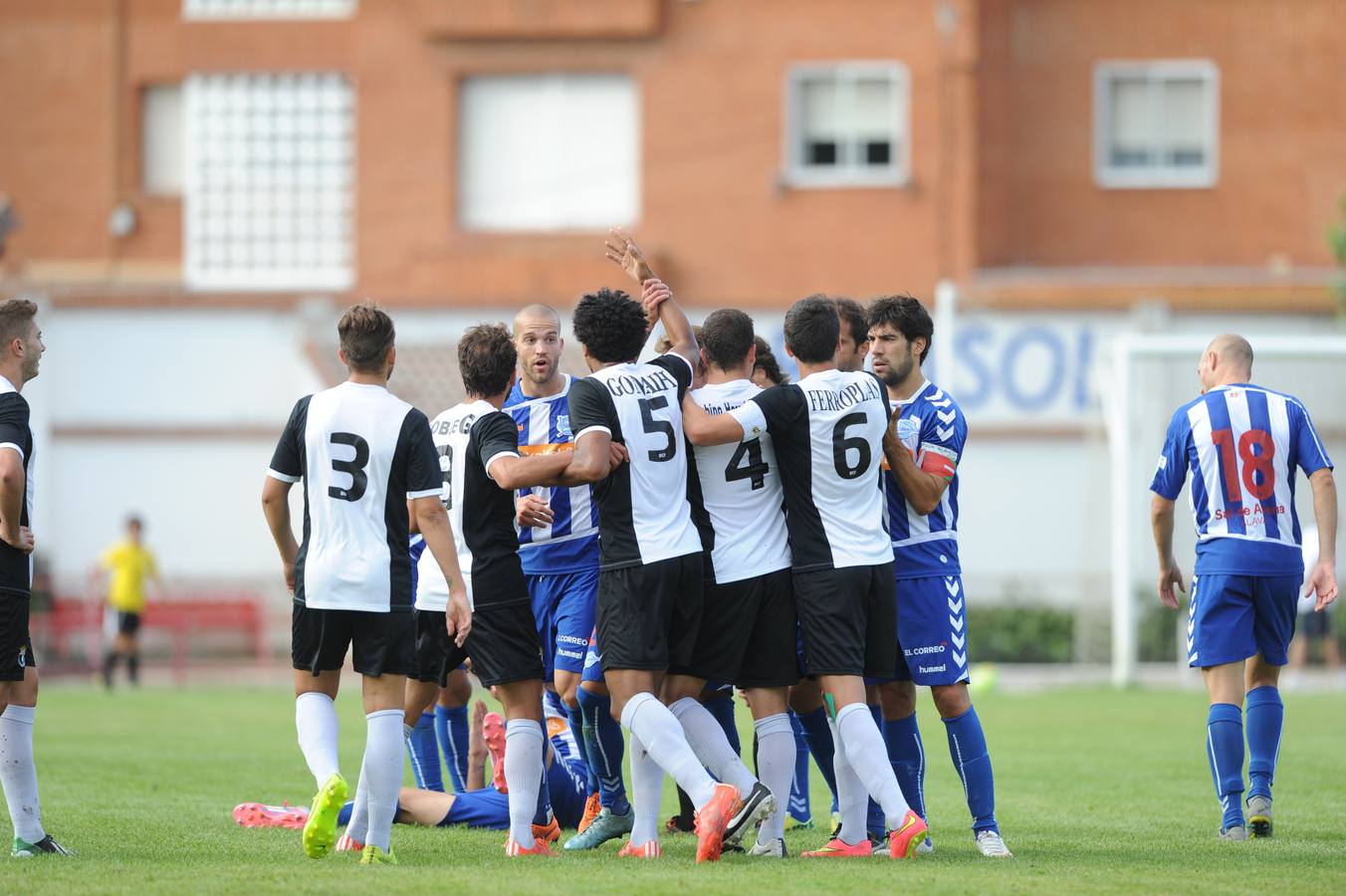 El Alavés termina la pretemporada con una nueva derrota