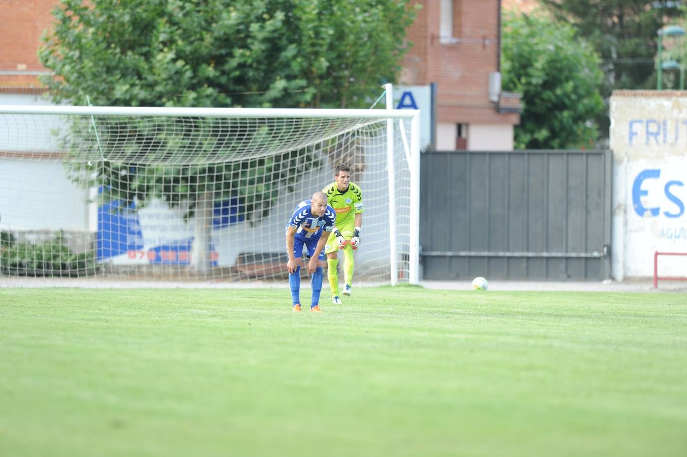 El Alavés termina la pretemporada con una nueva derrota