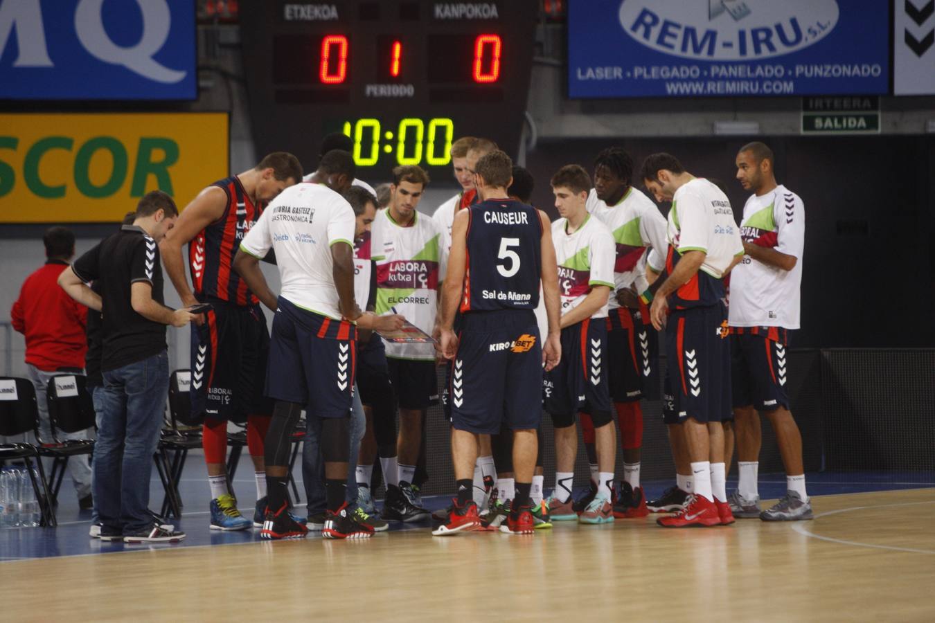 Amistoso entre Baskonia y PAU Orthez
