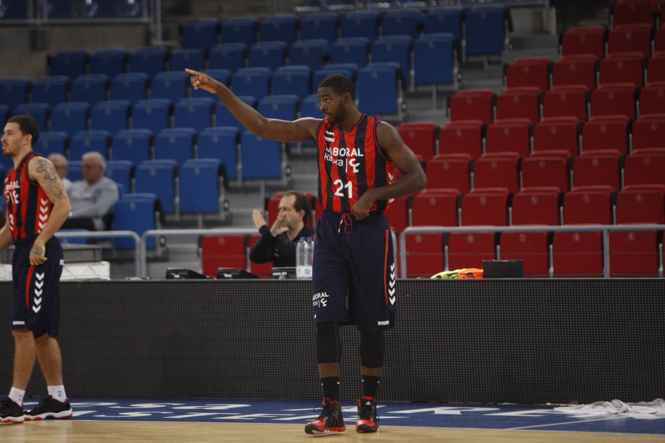 Amistoso entre Baskonia y PAU Orthez