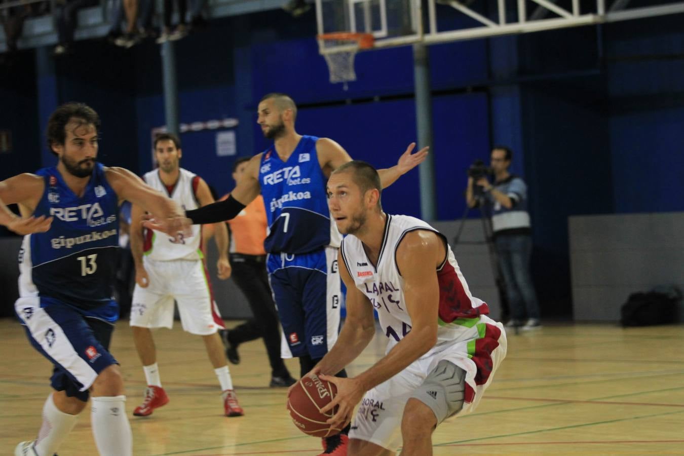 Gipuzkoa Basket - Laboral Kutxa