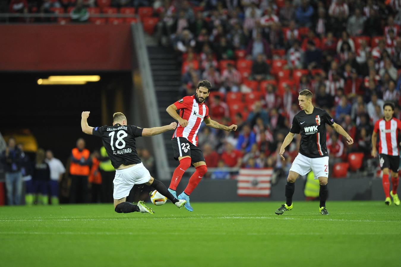 Las mejores imágenes del partido Athletic-Augsburgo
