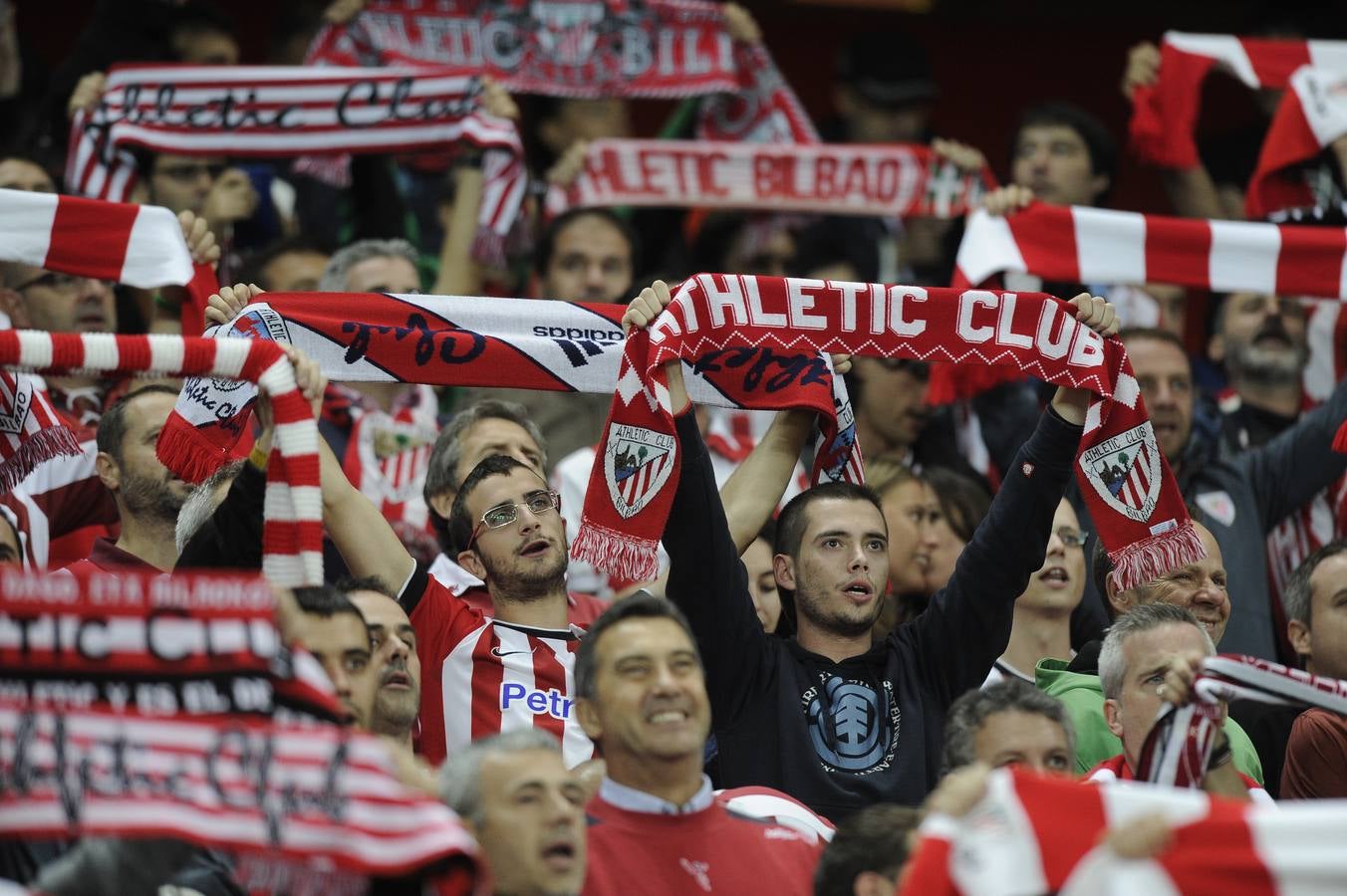 Las mejores imágenes del partido Athletic-Augsburgo
