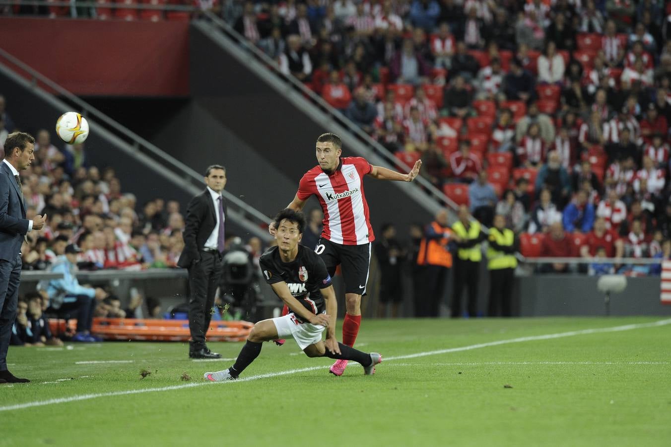Las mejores imágenes del partido Athletic-Augsburgo