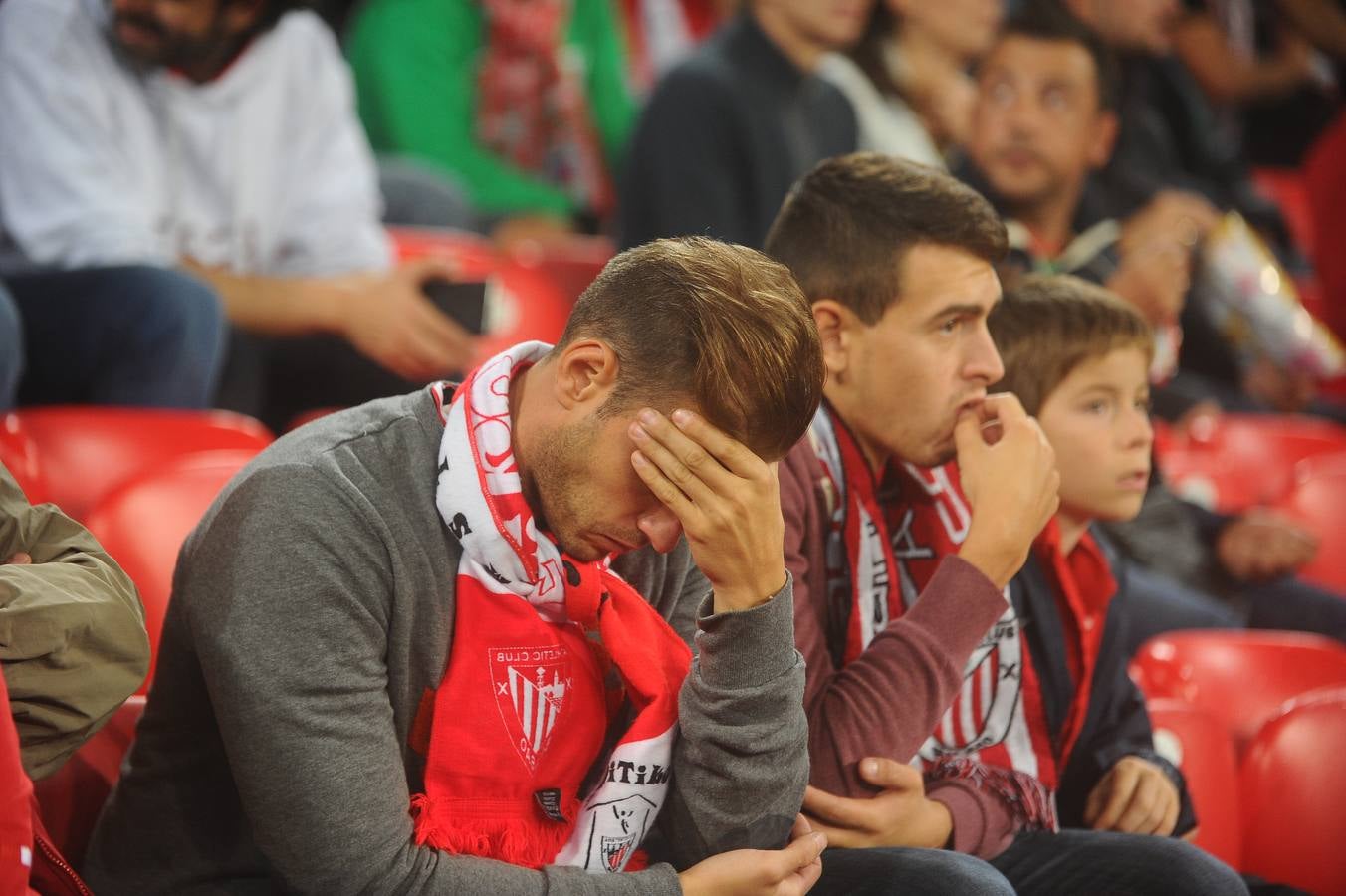 Las mejores imágenes del partido Athletic-Augsburgo