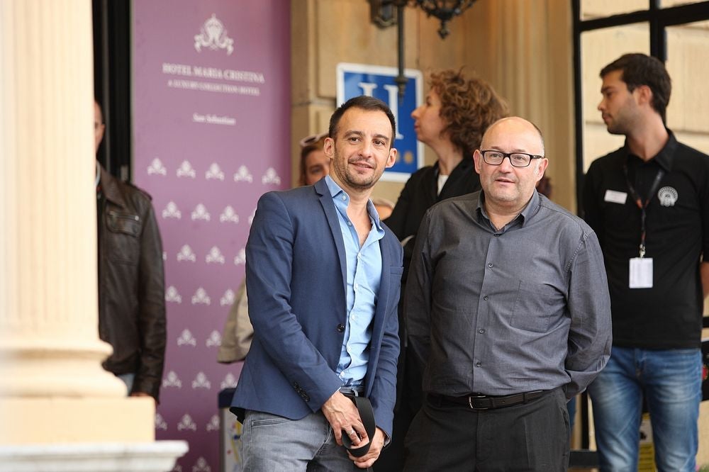 Amenábar junto al director del Festival Internacional de Cine de San Sebastián, José Rebobinos.