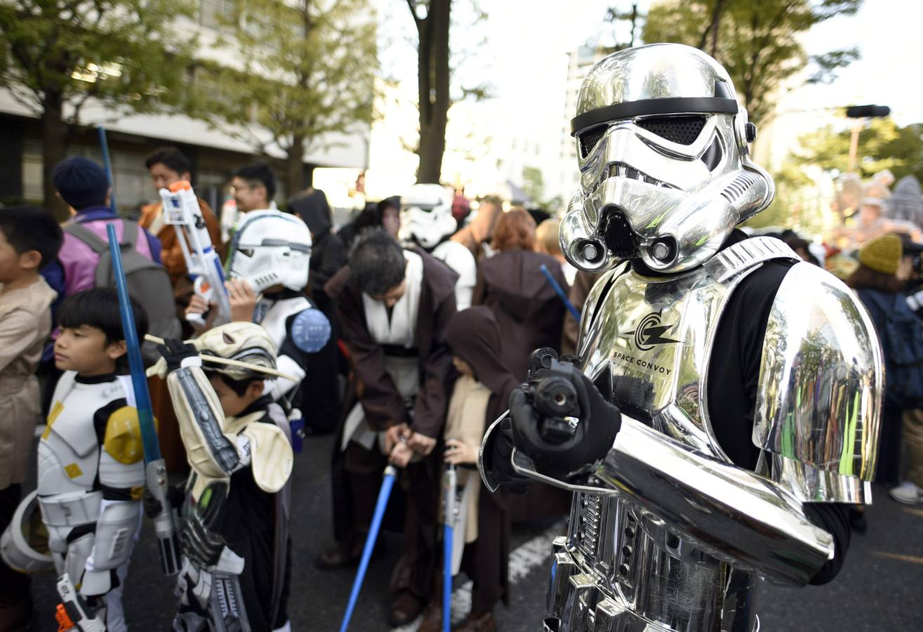 En Tokio se adelantan a Halloween