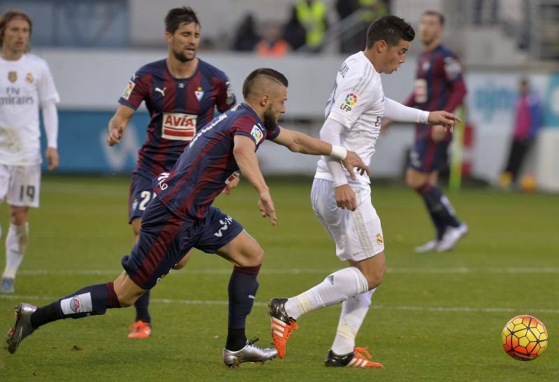 Las mejores imágenes del Eibar - Real Madrid