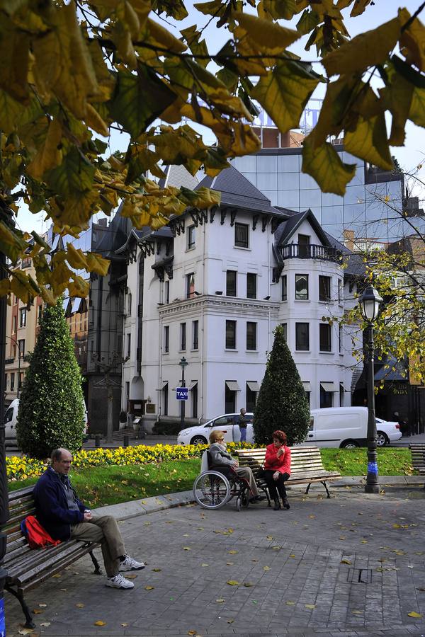 Hotel Indautxu. En la década de los 80 se remodeló la mansión para después convertirla en hotel