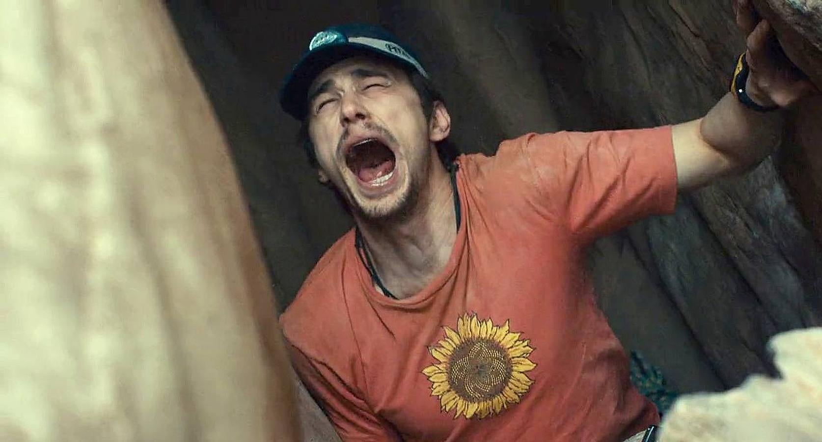 127 horas. James Franco protagoniza ‘127 Horas’ (2010), un filme basado en la historia real de Aron Ralston, un escalador estadounidense que se amputó el brazo tras quedar atrapado bajo una roca.