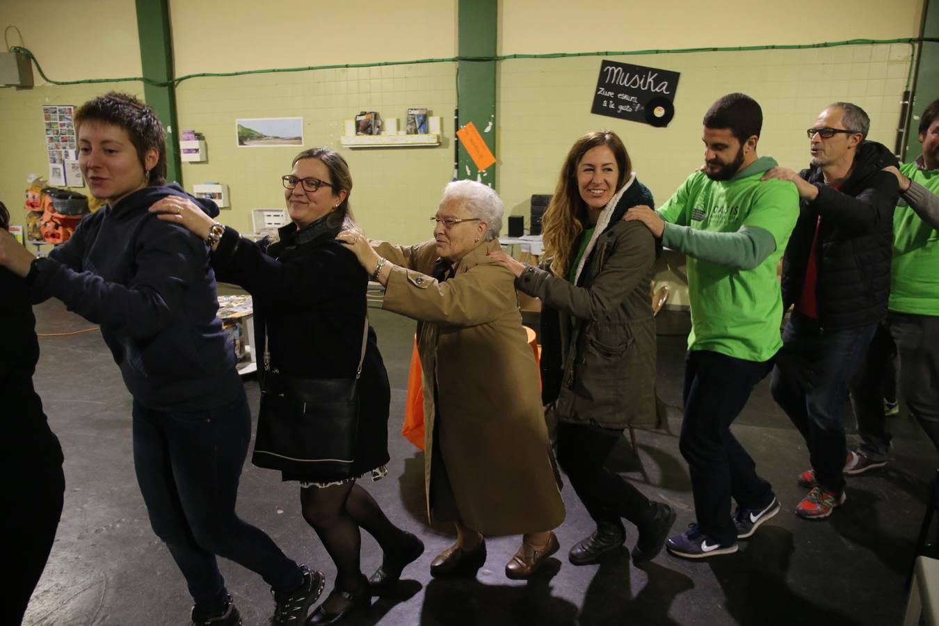 Portugalete disfruta en familia de su mercado