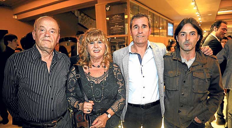 Javi Landeta, Mari Asun Bernaola, José Ubieta y Lander Ugencio.