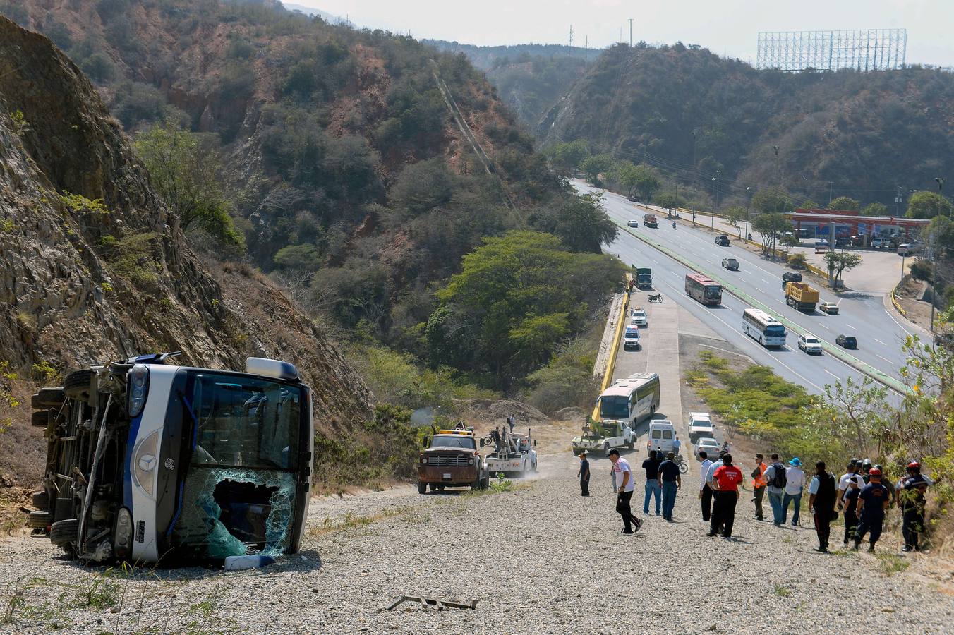 Así quedó el autobús del Huracán tras el brutal accidente