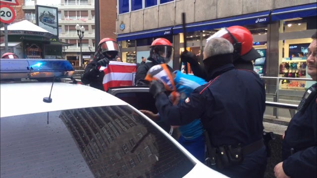 Cinco detenidos en la batalla campal entre los hinchas del Marsella y el Athletic