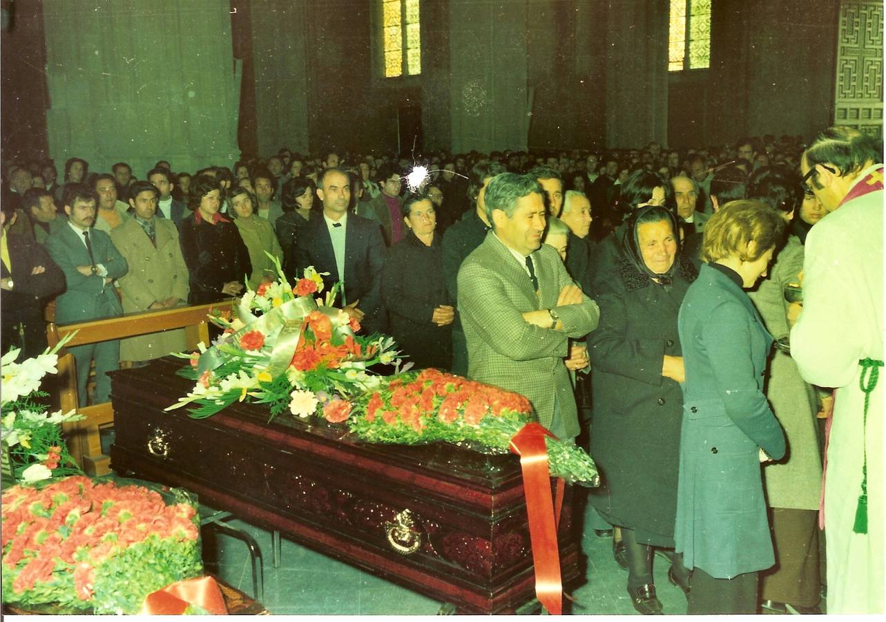 Funeral de las víctimas del Tres de Marzo
