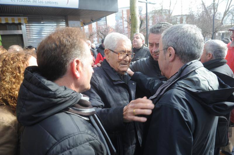 Homenaje a las víctimas del Tres de Marzo en Zaramaga